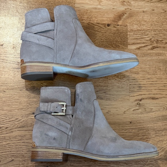 MK by Michael Kors Salem Tan Suede and Leather Ankle Booties Size 7.5. - Picture 2 of 14